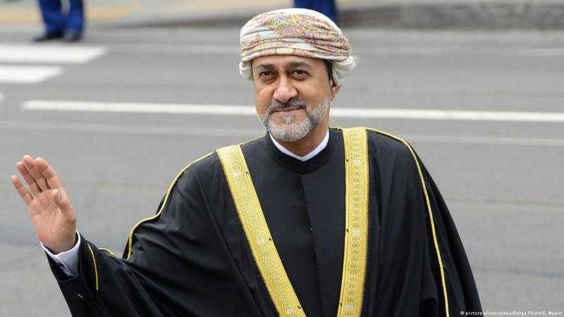 سلطان عمان يهنئ الرئيس السيسي بمناسبة غعادة انتخابه رئيسا للجمهورية