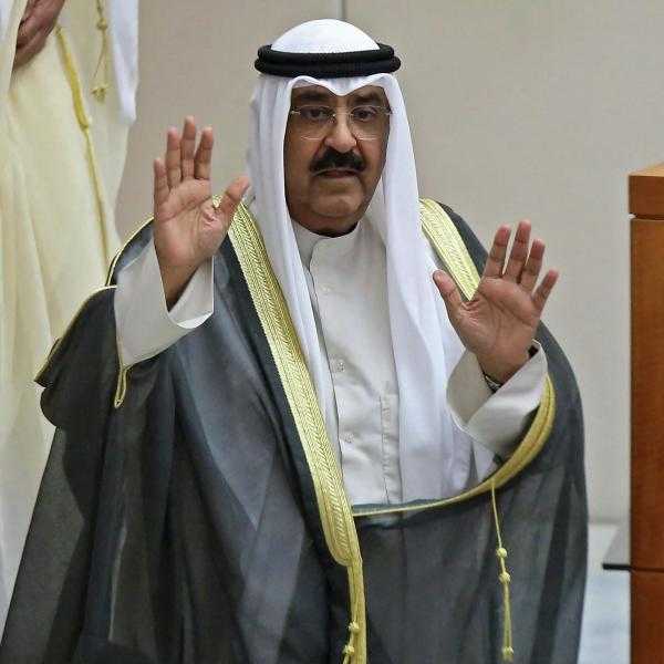 أمير الكويت يتمنى للرئيس السيسي كل التوفيق والسداد لمواصلة مسيرة الخير والنماء في مصر