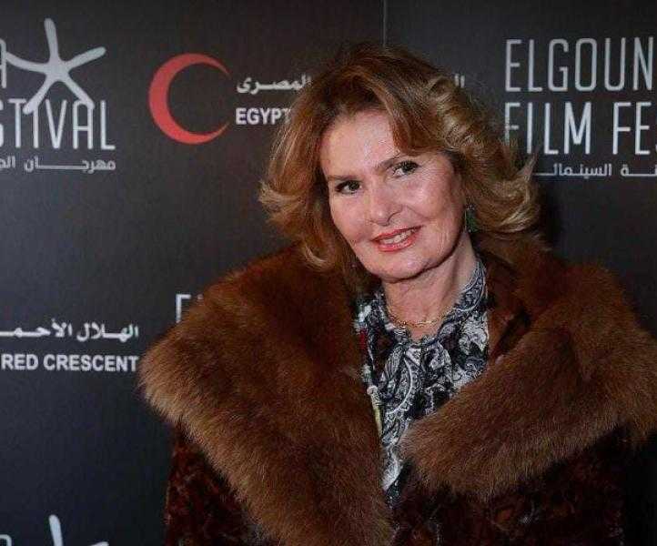 مهرجان الجونة يجمع تبرعات لغزة بالتعاون مع الهلال الأحمر