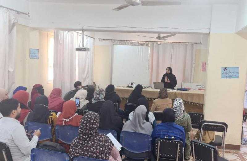 صحة قنا تعقد تدريبات مكثفة لمكافحة العدوى بالإدارات الصحية | صور