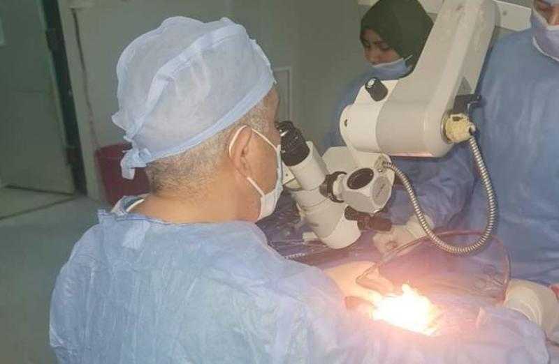 زراعة 17 قوقعة لأطفال في مستشفى للتأمين الصحي بسوهاج خلال 48 ساعة