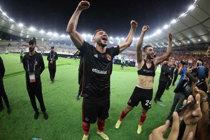 أستون فيلا يهنئ الأهلي ببرونزية كأس العالم للأندية