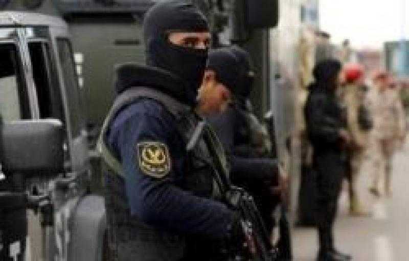 مصرع عنصر شديد الخطورة في مواجهة مع الأمن العام خلال حملة لضبطه بقنا