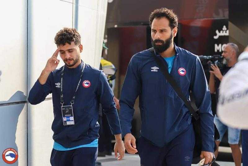 وصول لاعبي مودرن فيوتشر ملعب محمد بن زايد لمواجهة بيراميدز.. صور