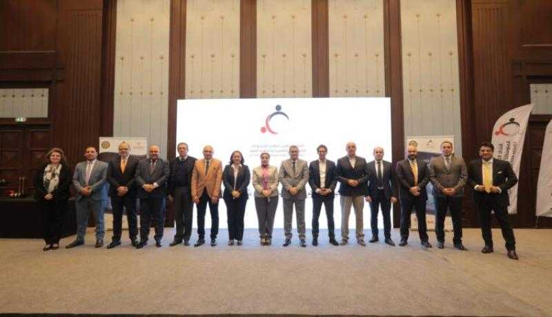 تكريم البنك المركزي لجهوده في دعم المشروعات المتوسطة والصغيرة ومتناهية الصغر