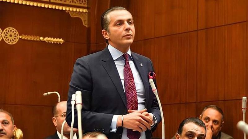 خط أحمر