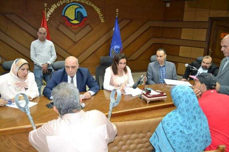 نائب محافظ البحيرة تعقد اجتماع خدمة المواطنين بالمحمودية لحل المشاكل الجماهيرية