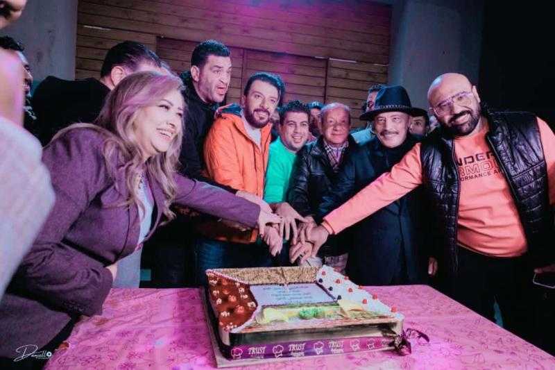 المنتج بلال صبري يحتفل ببدء تصوير «نور الريس» بحضور مصطفى كامل