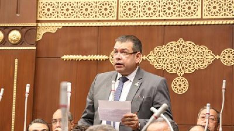 خط أحمر