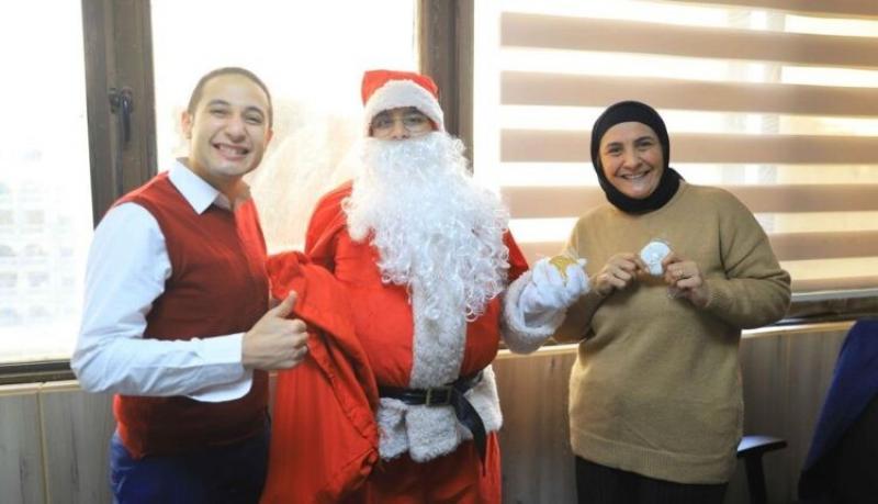 موظفو بنك saib يحتفلون بالعام الجديد 2024 «صور»