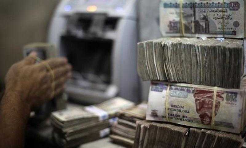 التحقيق مع 3 متهمين كونوا تشكيلا عصابيا لغسل 70 مليون جنيه