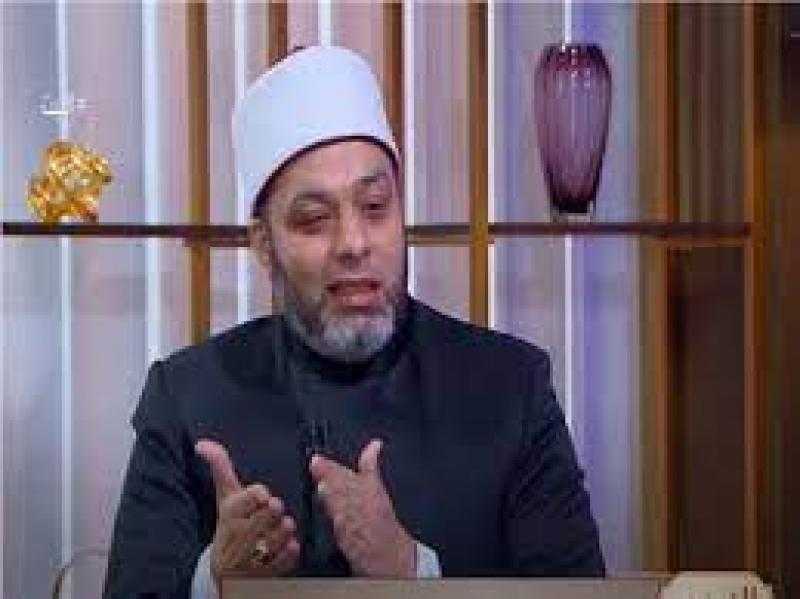 عالم أزهري: المرأة لها ذمة مالية منفصلة ويتوجب عليها إخراج الزكاة