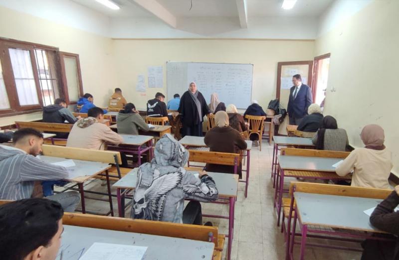 خط أحمر