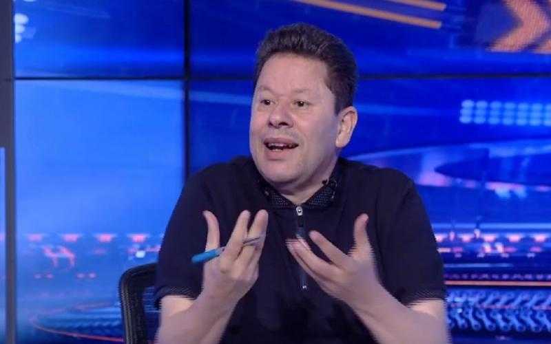 أنا مش محايد.. رضا عبدالعال يهاجم جمهور الأهلي: عاوزين تخربوا بيتي
