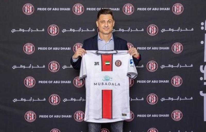 الجزيرة الإماراتي يتعاقد مع المدرب الروماني رادوي