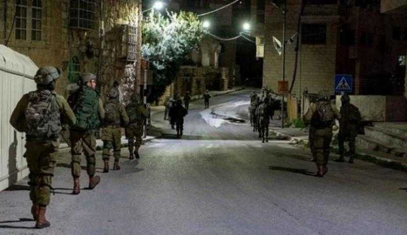 قوات الاحتلال تقتحم بلدة زيتا شمال طولكرم بالضفة الغربية