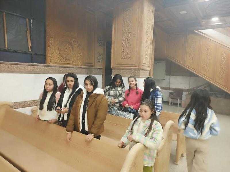 الأطفال يشاركون في صلوات قداس عيد الميلاد المجيد بكنيسة العذراء بالمنوفية.. صور