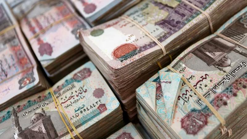 حصيلة شهادات الادخار الجديدة ستصل إلى 700 مليار جنيه.. خبير مصرفي يفجر مفاجأة.. فيديو