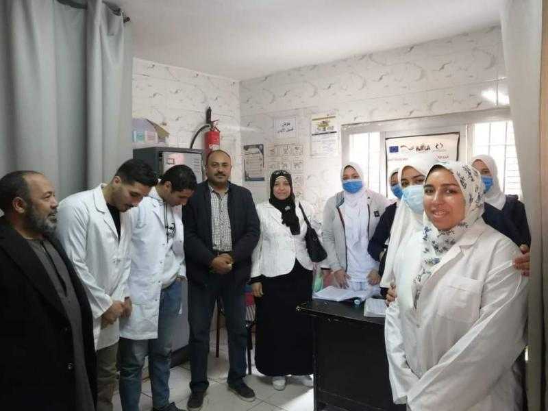 مدير صحة القليوبية يحيل بعض العاملين بالمنشآت الصحية للتحقيق لتغيبهم عن العمل