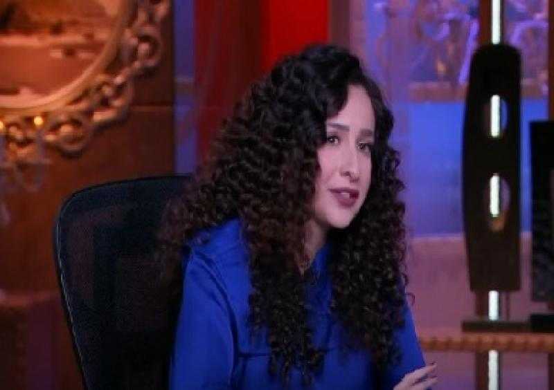 اليوم.. أولى جلسات محاكمة الفنانة التشكيلية غادة والي بتهمة سرقة رسومات مترو الأنفاق