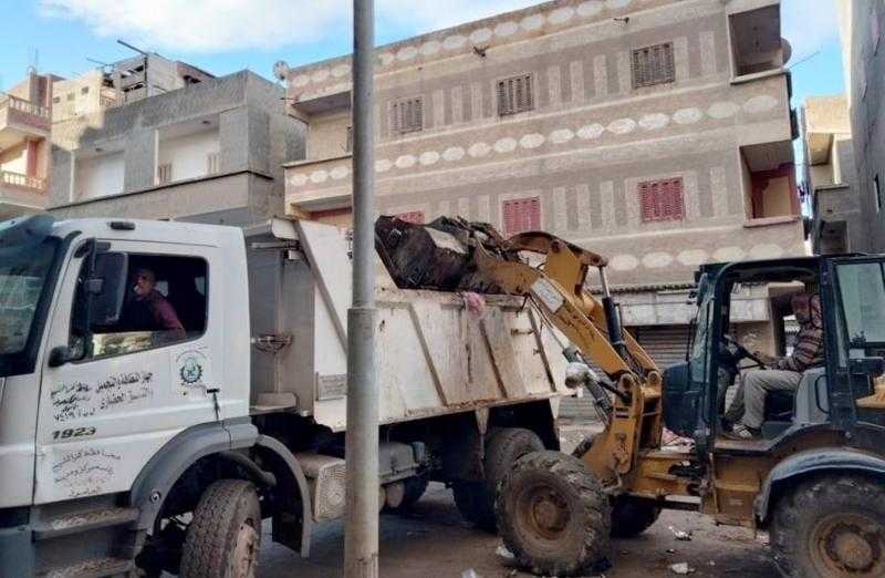 رفع إشغالات الأكشاك والكافيهات خلال حملة صباحية في حي عابدين