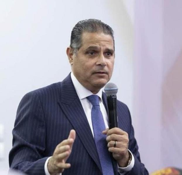 خط أحمر