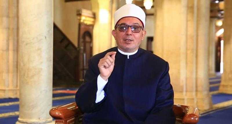 بالفيديو.. أستاذ بالأزهر: التبسم فى وجه الأخرين من أعمال الخير