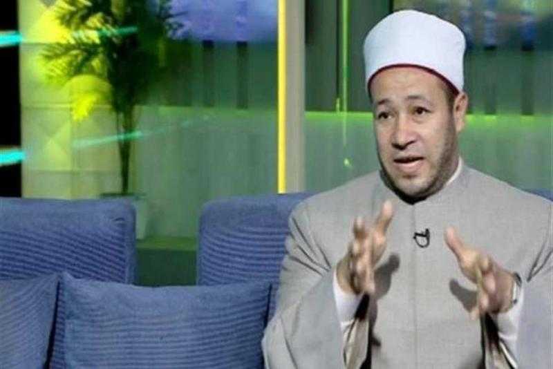 هل ”مجهولو النسب” يعاملون بنفس معاملة الأيتام؟ ..أمين الفتوى يجيب