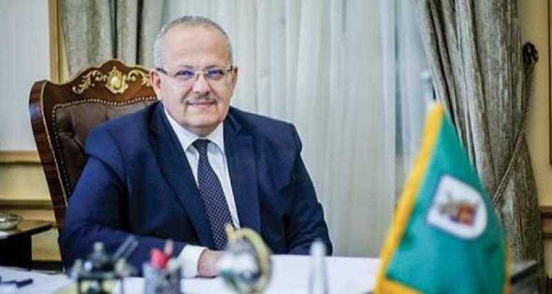 رئيس جامعة القاهرة: المتحدثون باسم الدين انحرفوا عن طبيعته النقية