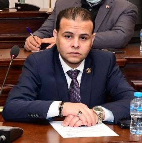 خط أحمر