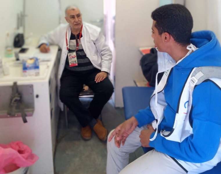 خط أحمر