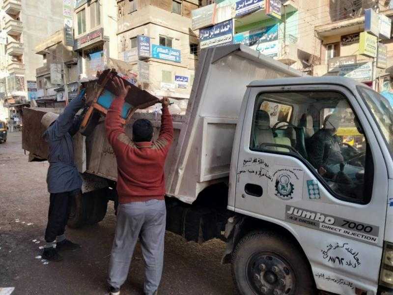 حملات نظافة وتطهير لشبكات صفايات الأمطار ورفع الإشغالات بكفر الشيخ