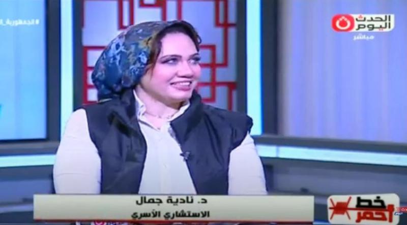 خبيرة أسرية: الرجل المسؤول عن تدني ثقافة الحوار مع زوجته