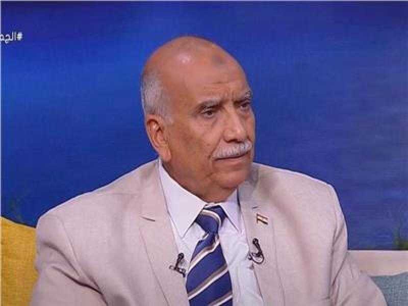 أمريكا وبريطانيا تتحدا لضرب الحوثيين.. ماذا حدث في اليمن ومن المستفيد؟.. فيديو