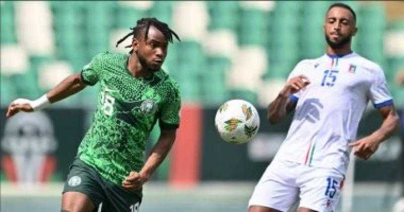 نهاية الشوط الول بين نيجيريا وغينيا الاستوائية بالتعادل الإيجابي
