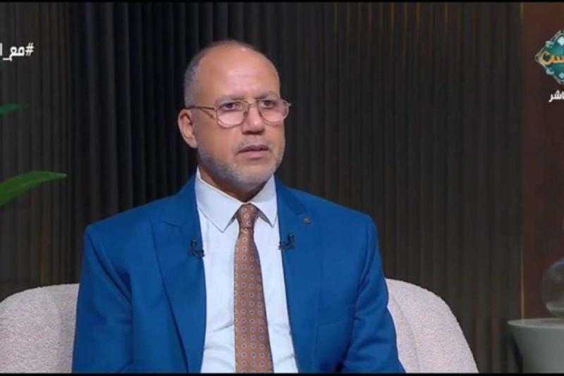 بالفيديو.. أستاذ بالأزهر: لو بتخاف من ربنا هيثبتك على الحق