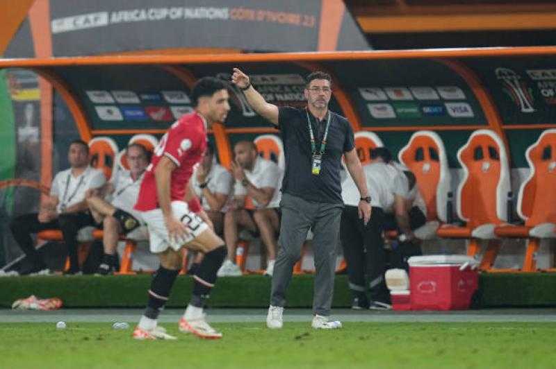 محمد يوسف: تشكيل فيتوريا أمام موزمبيق كان لإرضاء الجماهير