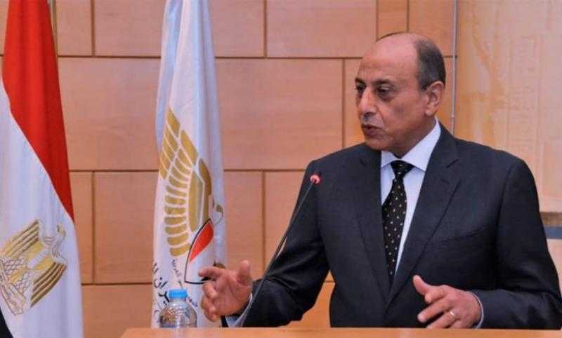 وزير الطيران: جاري العمل على انشاء قرية شحن ومنطقة لوجيستية بمطار القاهرة