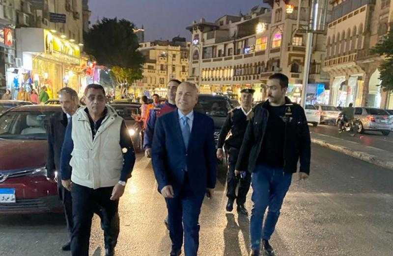 لليوم الخامس.. نائب محافظ القاهرة يقود حملات لرفع إشغالات روكسي والكوربة| صور