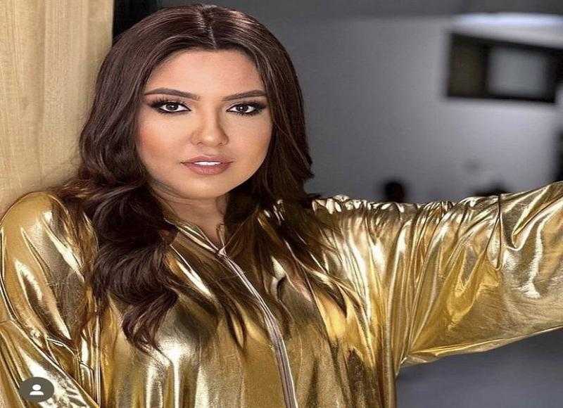 مي كساب تروج لأغنيتها الجديدة ”بيقولوا قوية”