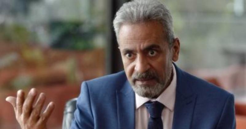 خط أحمر