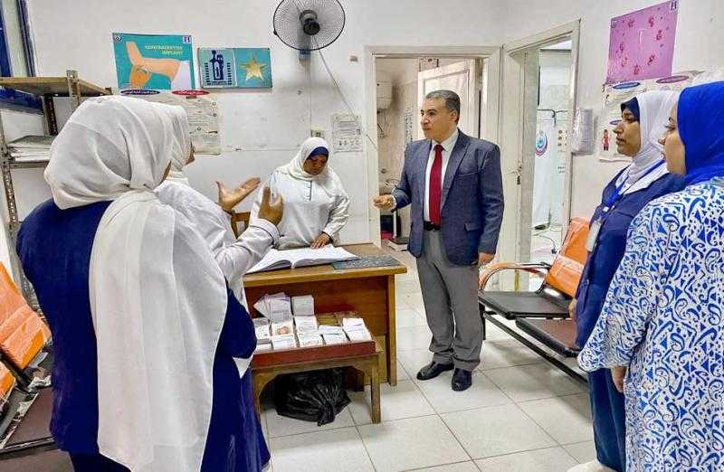 مطروح: إحالة بعض العاملين بمستشفى الضبعة المركزي للتحقيق لتغيبهم عن العمل دون سند قانوني