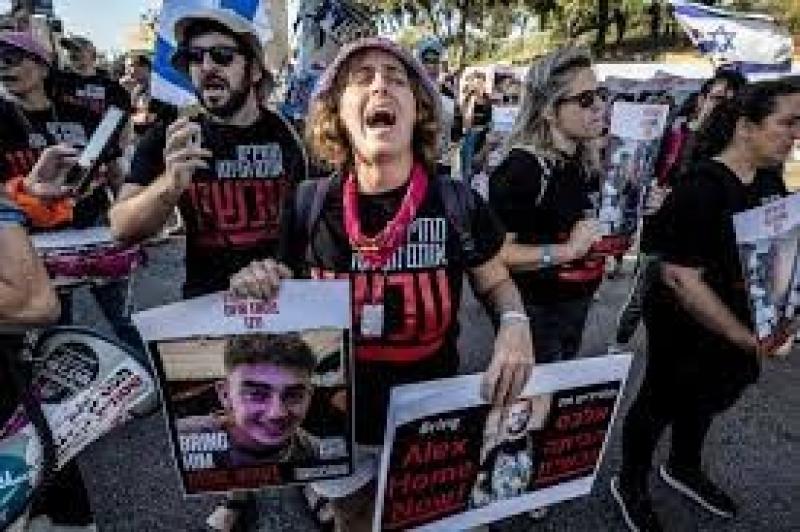 هيئة عائلات المحتجزين فى غزة ستبدأ الليلة اعتصامًا مفتوحا أمام مقر إقامة نتنياهو