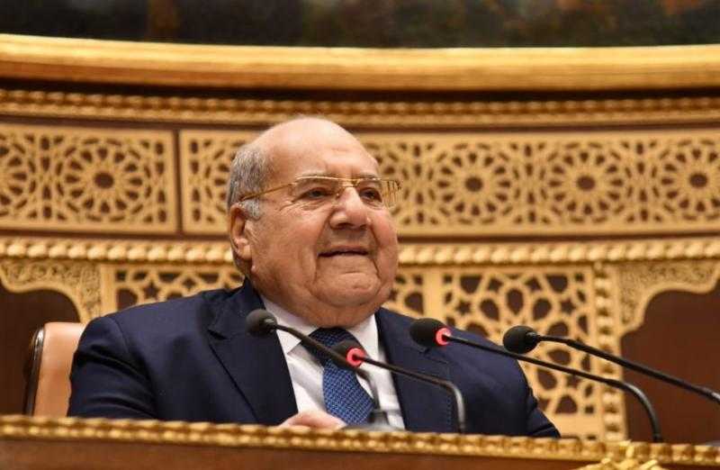 رئيس مجلس الشيوخ: 25 يناير يوم مشهود في التاريخ المصري