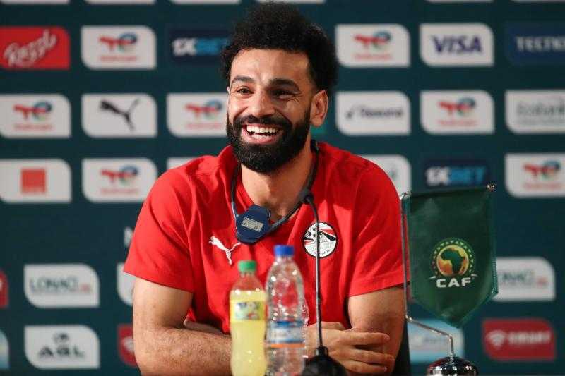 أحمد العريان: إصابة محمد صلاح لا تستحق السفر إلى إنجلترا.. ورحيله غير مبرر