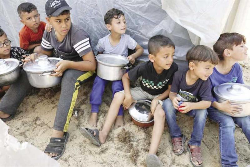إعلام غزة: هناك أكثر من 400 ألف فلسطيني في القطاع يعيشون مجاعة حقيقية