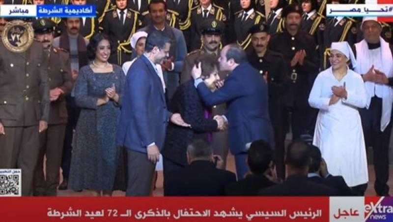 الفنانة سميحة أيوب للرئيس السيسي: شكرا على الأمن اللي عايشين فيه