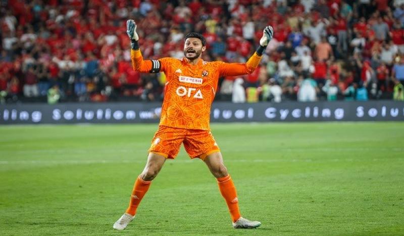 رسائل دعم من نجوم الأهلي لمحمد الشناوي