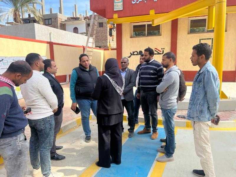 مدير مبادرة ”حياة كريمة” بالأقصر يقوم بجولة ميدانية لمتابعة نسب تنفيذ المشروعات