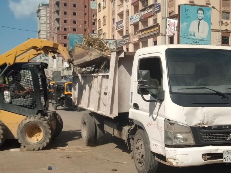 رفع 2280 طن قمامة من مدن وأحياء محافظة الغربية